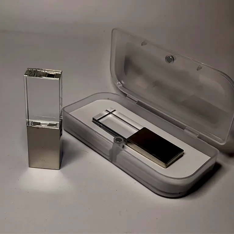 Флешки кристаллы SILVER- 16 ГБ (2)